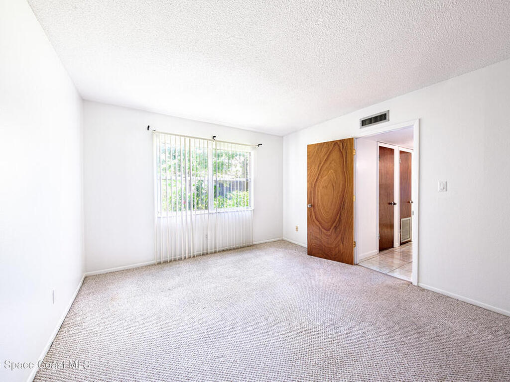 4304 London Town Road, Titusville, FL 32796