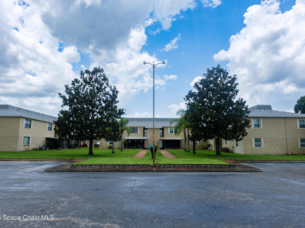 4304 London Town Road, Titusville, FL 32796