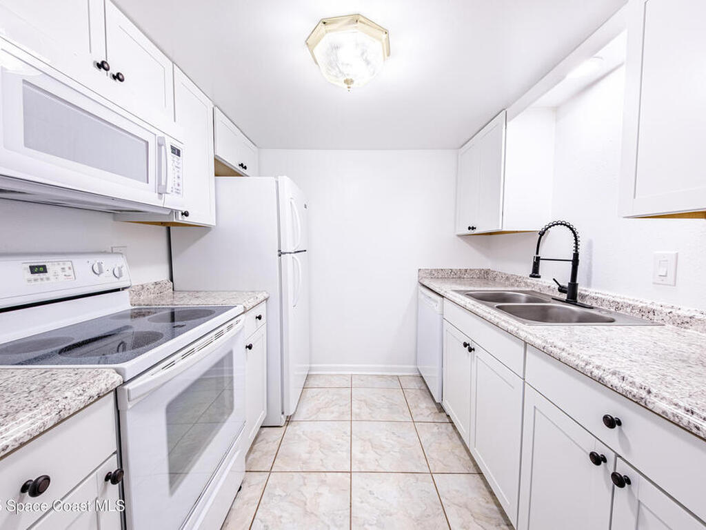 4304 London Town Road, Titusville, FL 32796