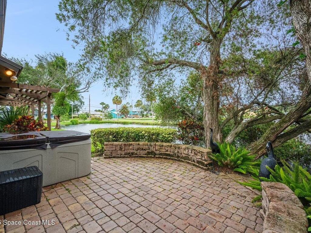 3605 Indian River Drive, Cocoa, FL 32926