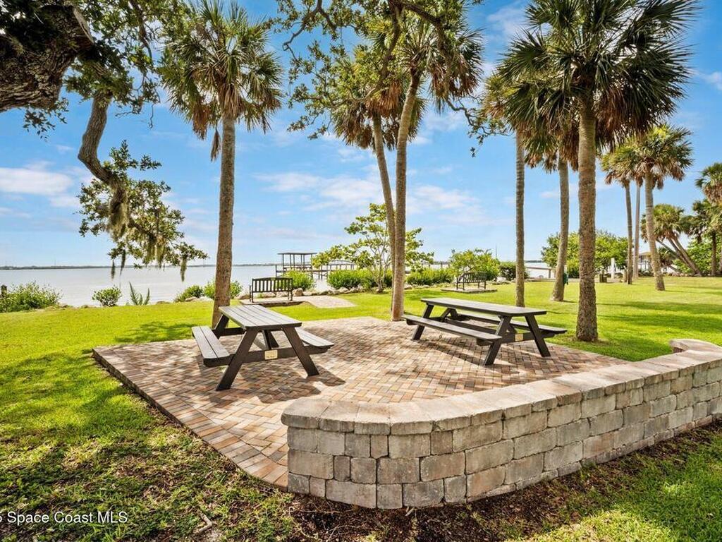 3605 Indian River Drive, Cocoa, FL 32926