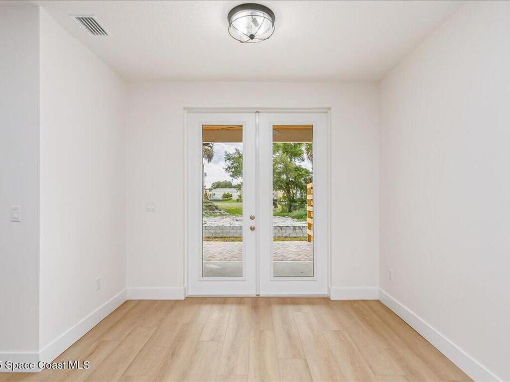 176 & 180 Sunset Drive, Melbourne, FL 32904