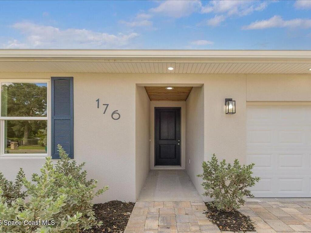 176 & 180 Sunset Drive, Melbourne, FL 32904