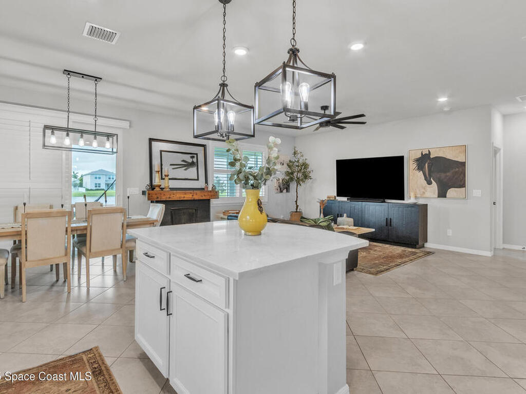 10035 SW Captiva Drive, Port St. Lucie, FL 34987