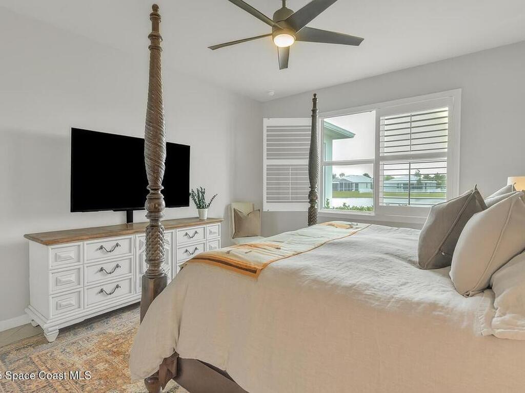 10035 SW Captiva Drive, Port St. Lucie, FL 34987