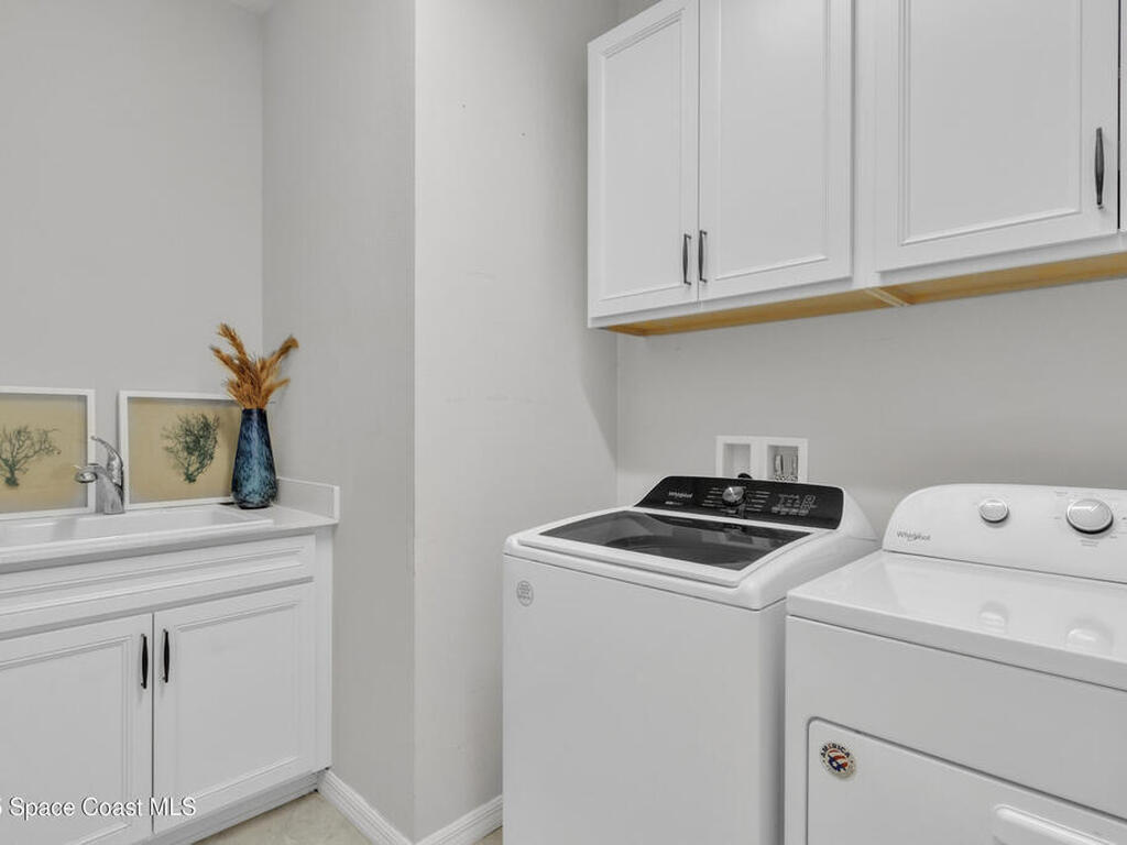 10035 SW Captiva Drive, Port St. Lucie, FL 34987