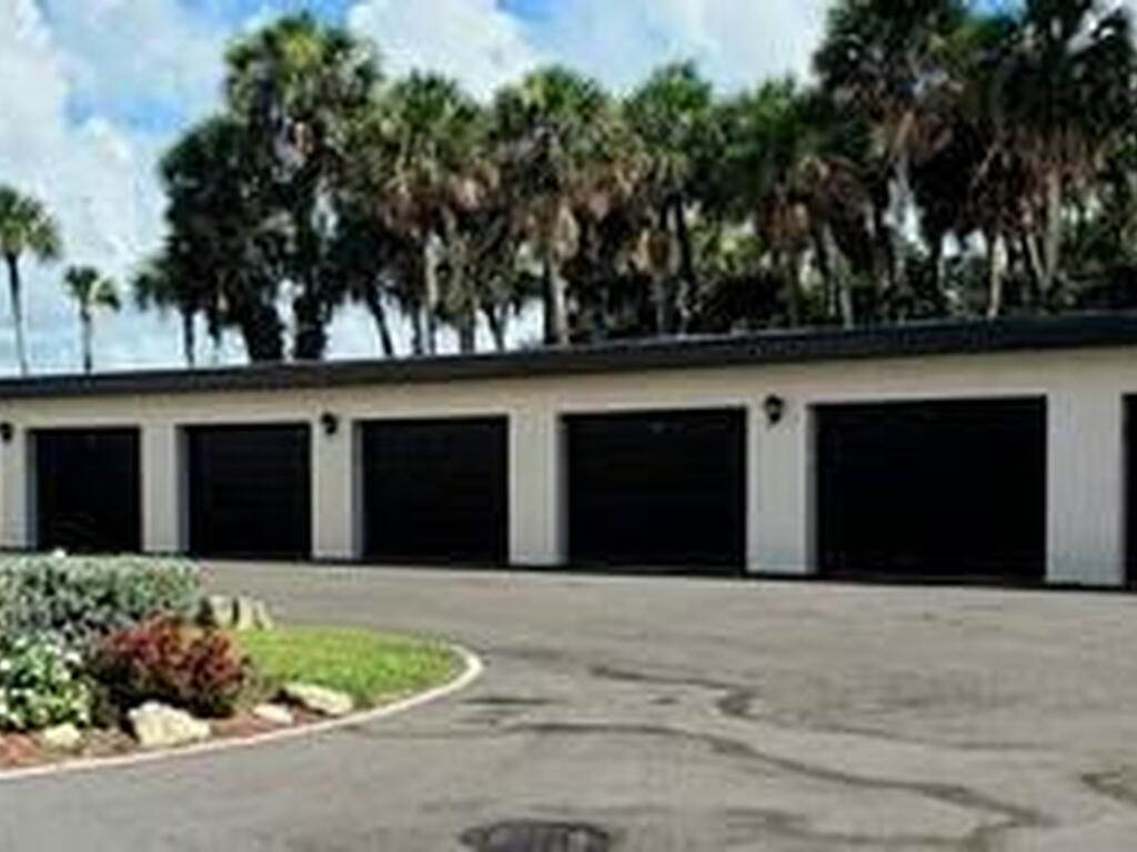 5805 N Banana River Boulevard, Cape Canaveral, FL 32920