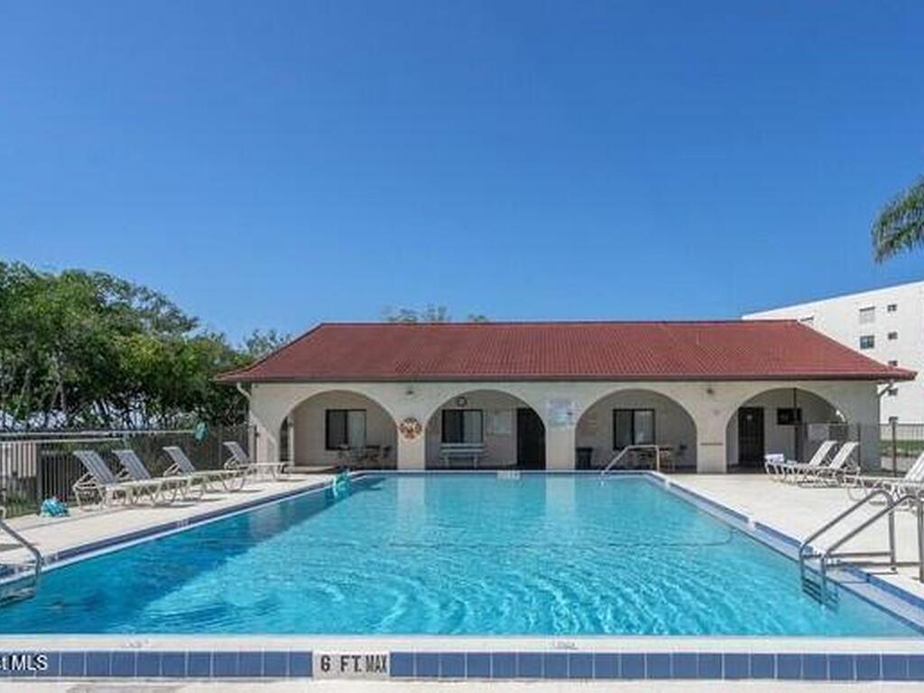 5805 N Banana River Boulevard, Cape Canaveral, FL 32920