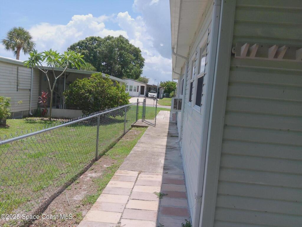 1335 Barefoot Circle, Barefoot Bay, FL 32976