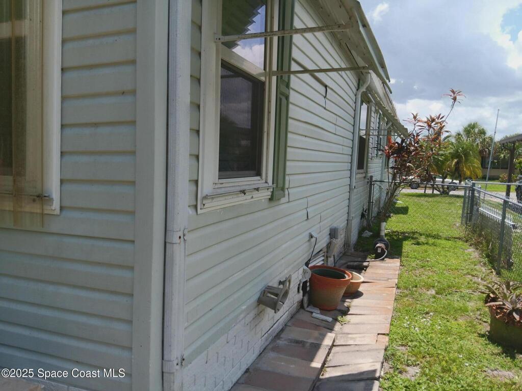 1335 Barefoot Circle, Barefoot Bay, FL 32976