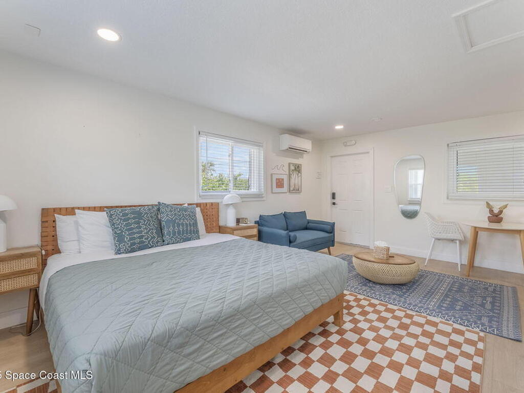 402 S Orlando Avenue, Cocoa Beach, FL 32931