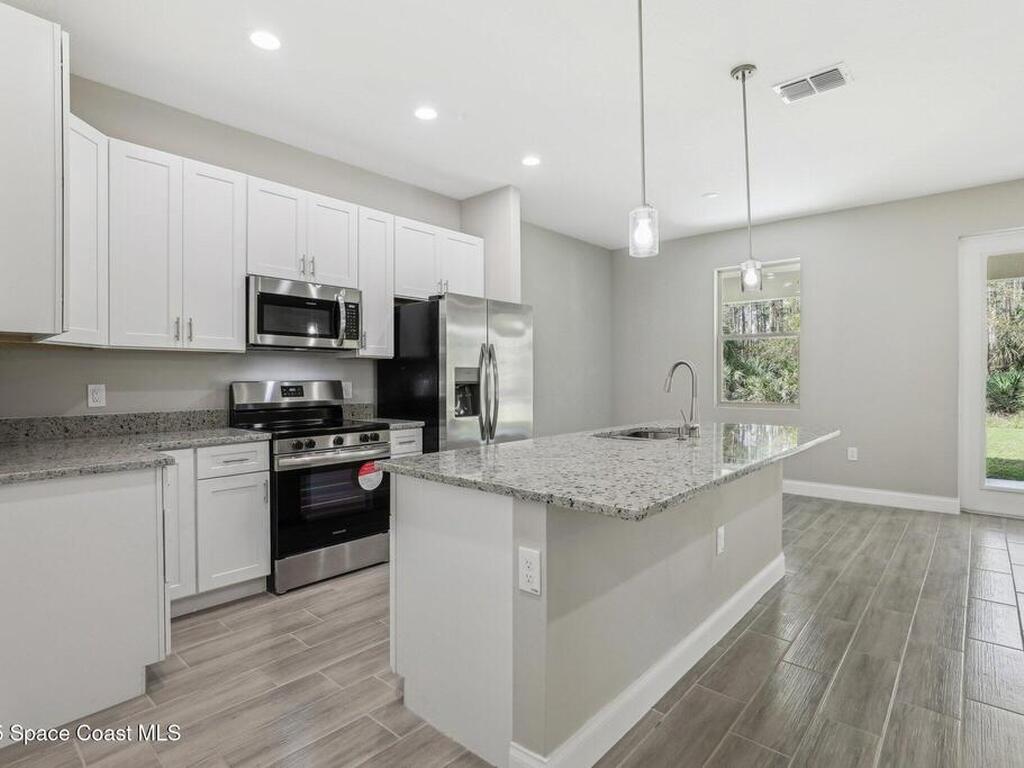 1049 Towhlen Street, Palm Bay, FL 32909