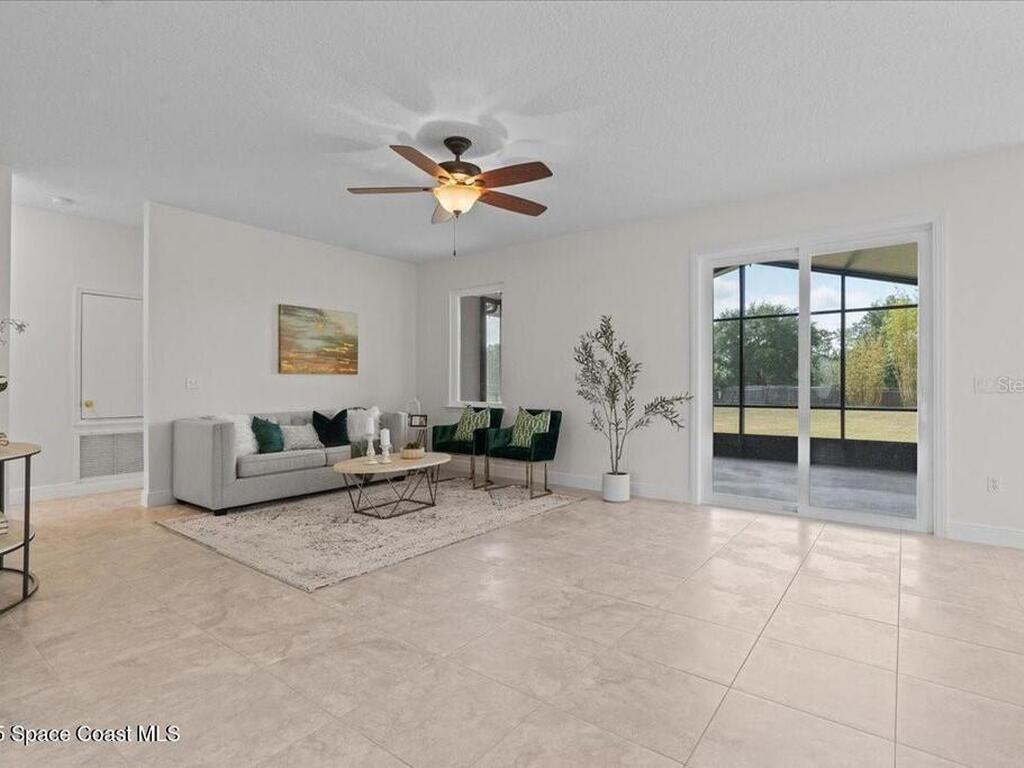 19204 Paddock Street, Orlando, FL 32833