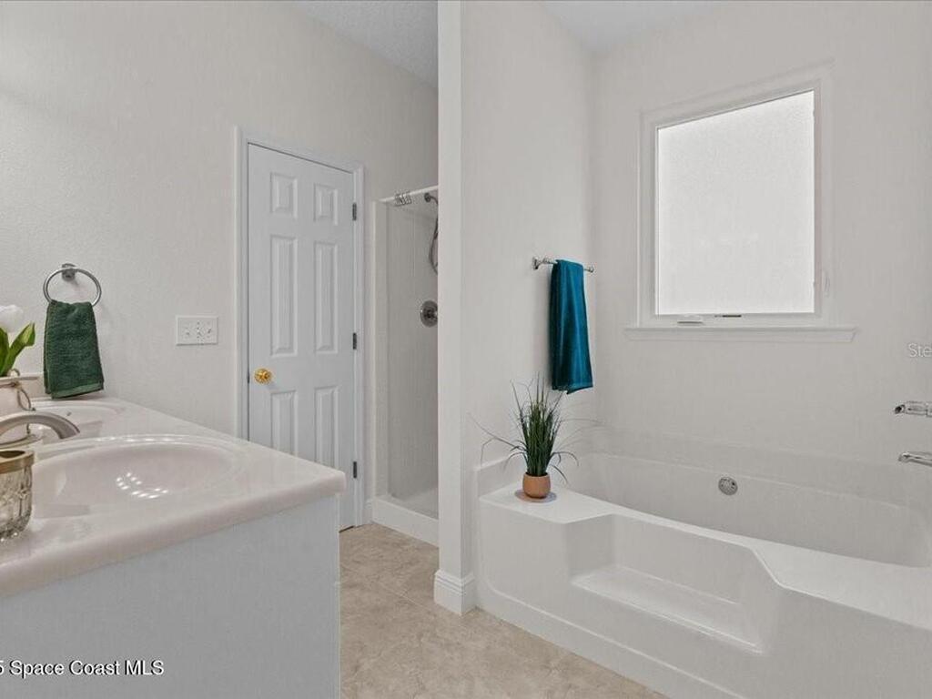 19204 Paddock Street, Orlando, FL 32833