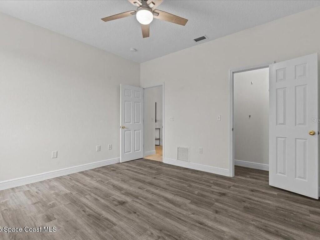 19204 Paddock Street, Orlando, FL 32833