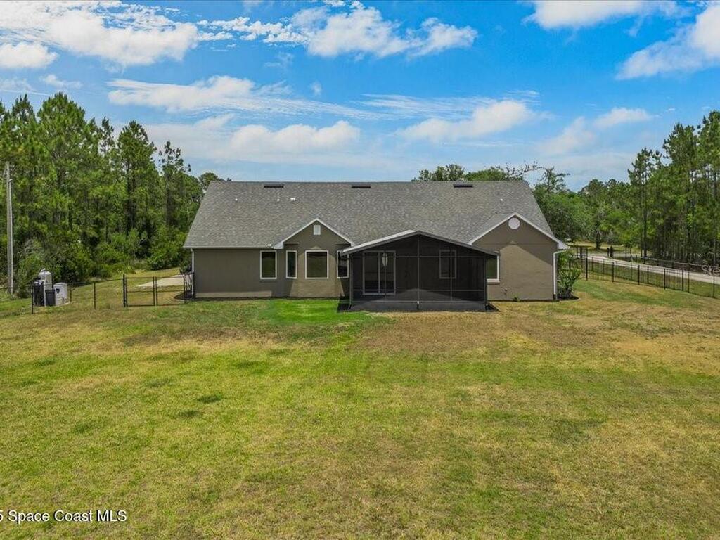 19204 Paddock Street, Orlando, FL 32833