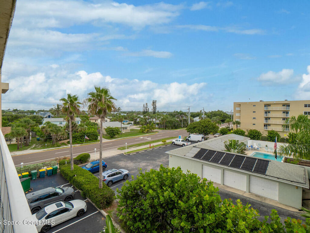1525 S Atlantic Avenue, Cocoa Beach, FL 32931