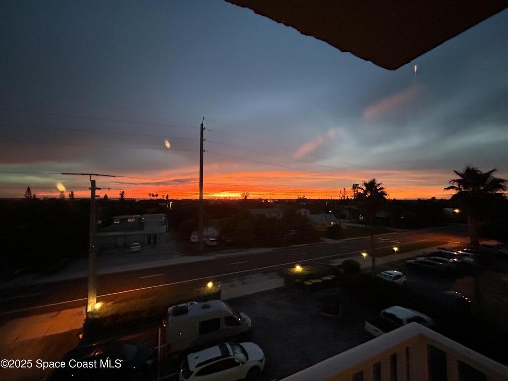 1525 S Atlantic Avenue, Cocoa Beach, FL 32931