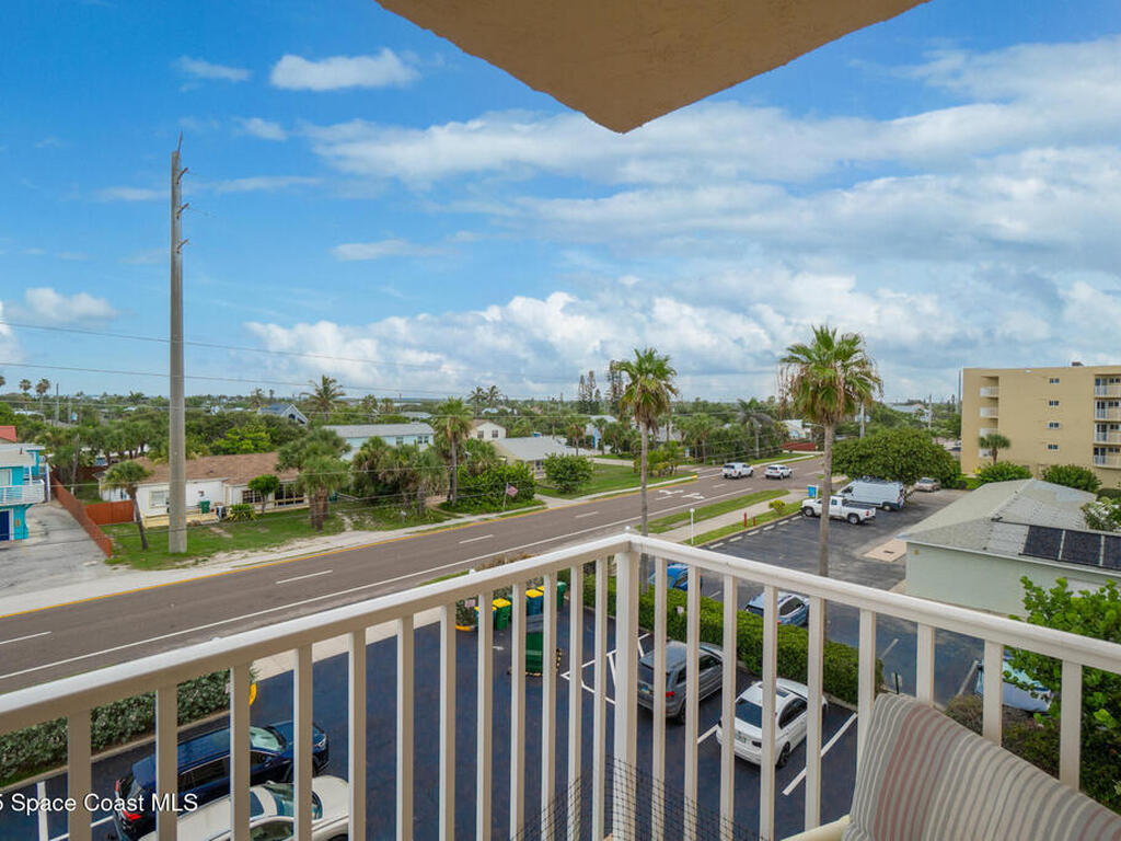 1525 S Atlantic Avenue, Cocoa Beach, FL 32931