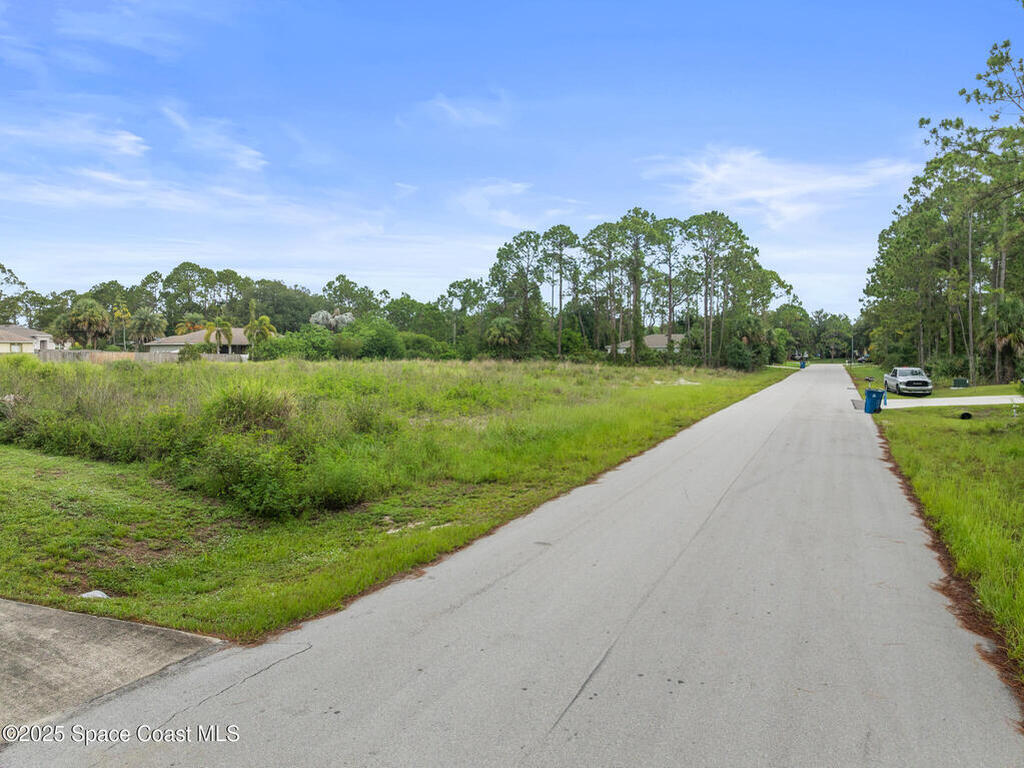 442 SW Holin Avenue, Palm Bay, FL 32908