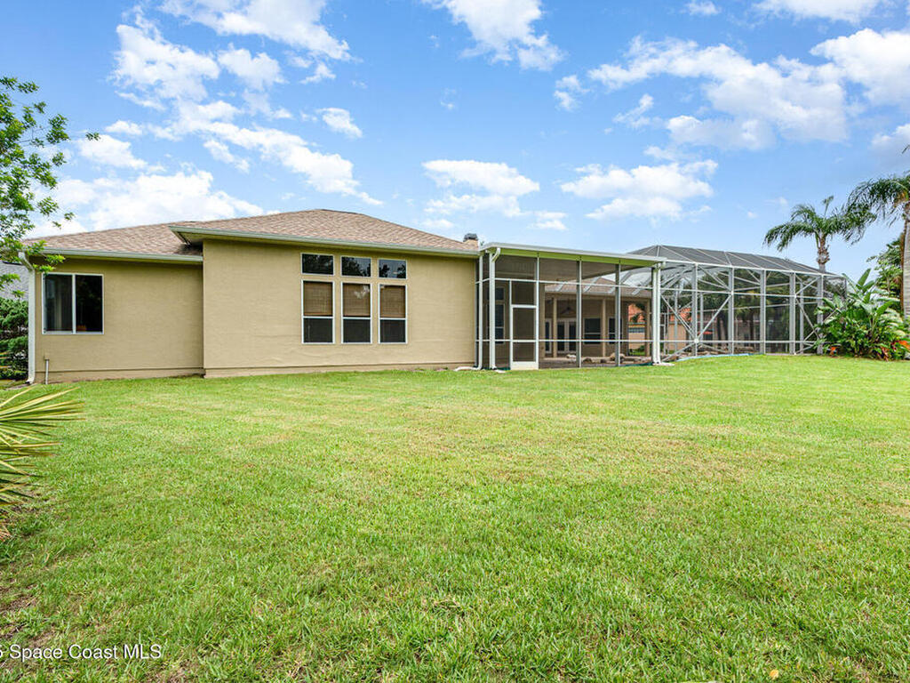945 Fostoria Drive, Suntree, FL 32940