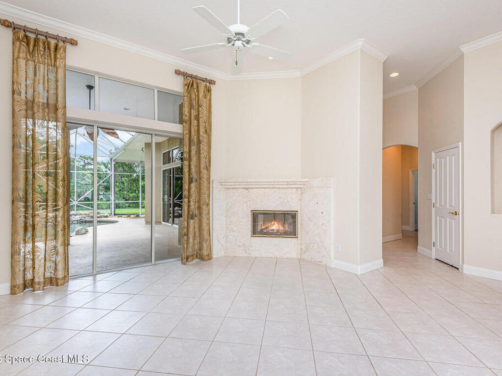 945 Fostoria Drive, Suntree, FL 32940