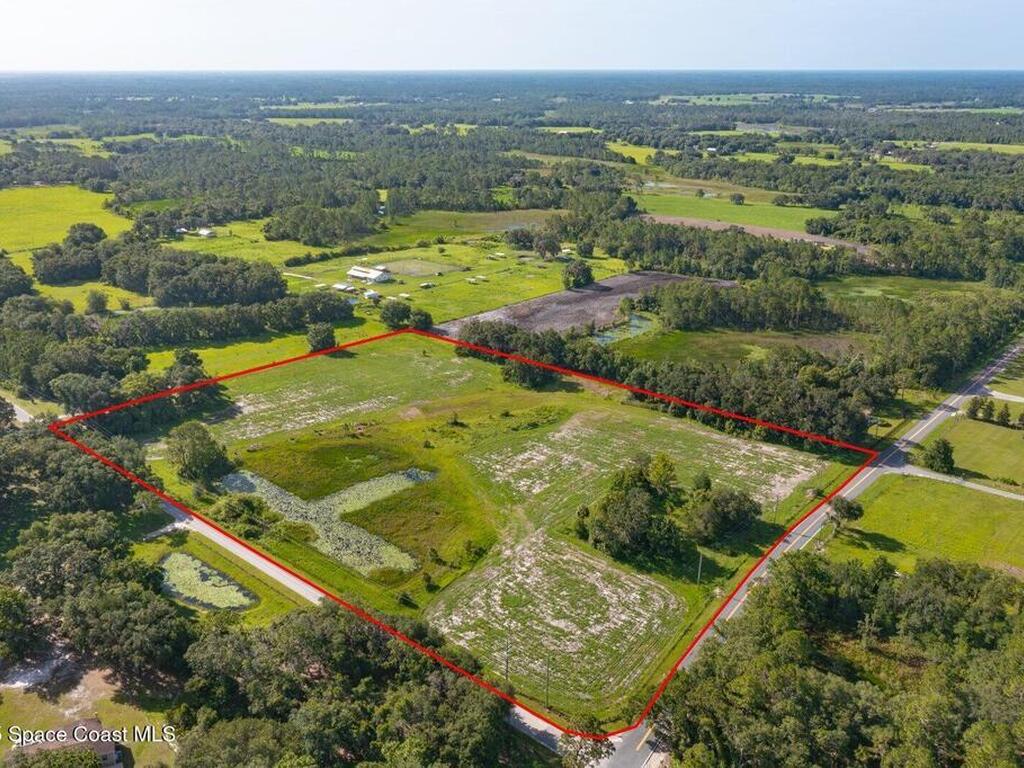 12426 Bay Lake Road, Groveland, FL 34736