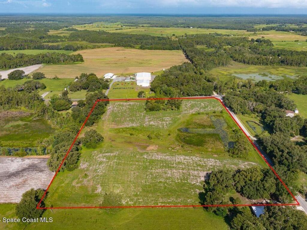 12426 Bay Lake Road, Groveland, FL 34736