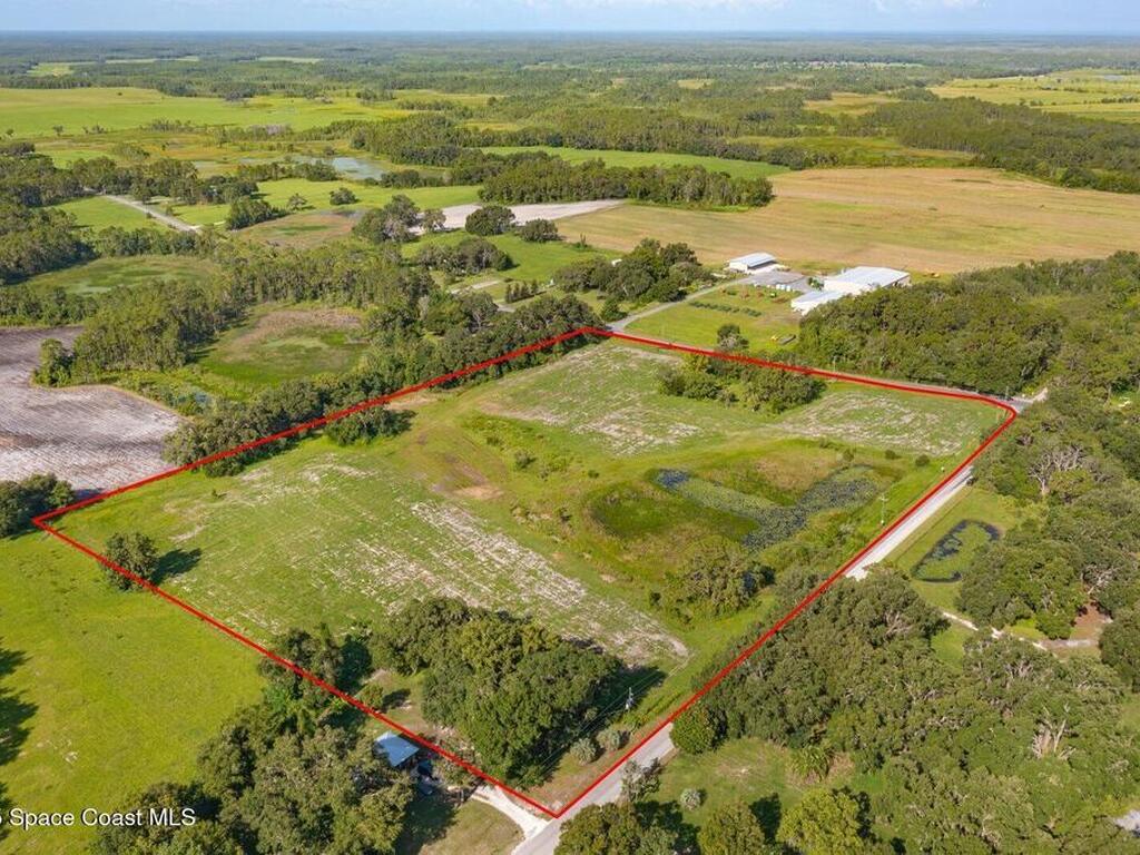 12426 Bay Lake Road, Groveland, FL 34736