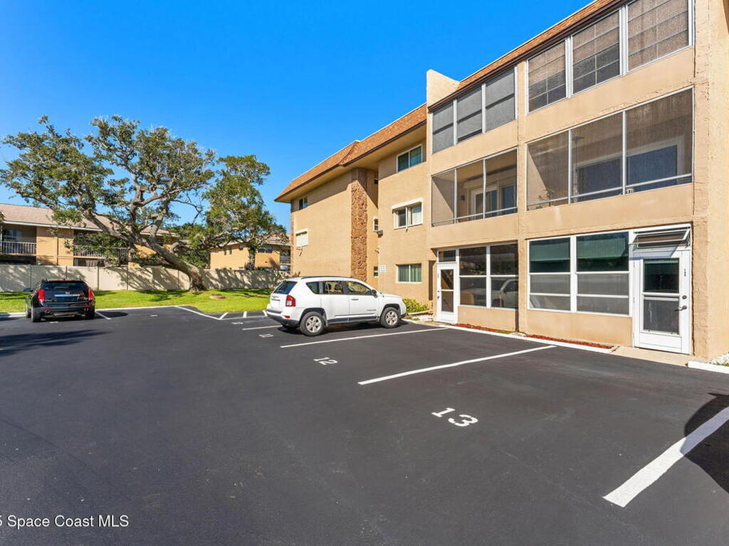 3210 N Harbor City Boulevard, Melbourne, FL 32935