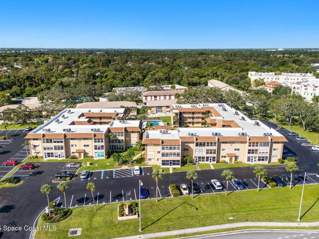 3210 N Harbor City Boulevard, Melbourne, FL 32935