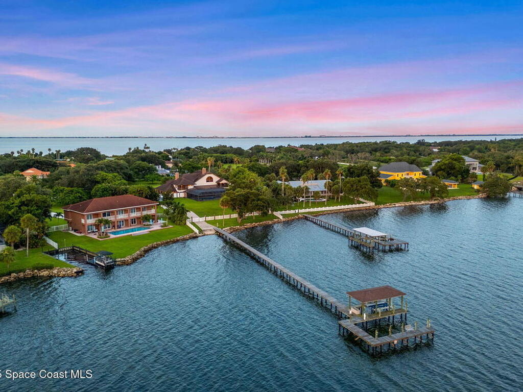240 Utopia Circle, Merritt Island, FL 32952