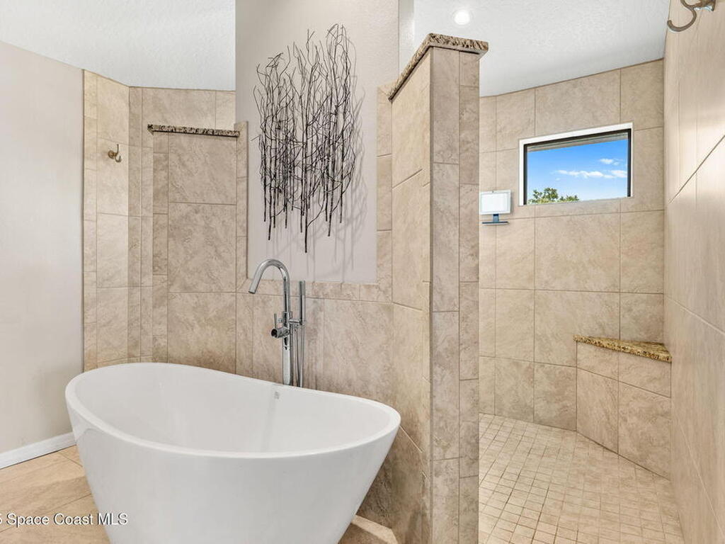 240 Utopia Circle, Merritt Island, FL 32952