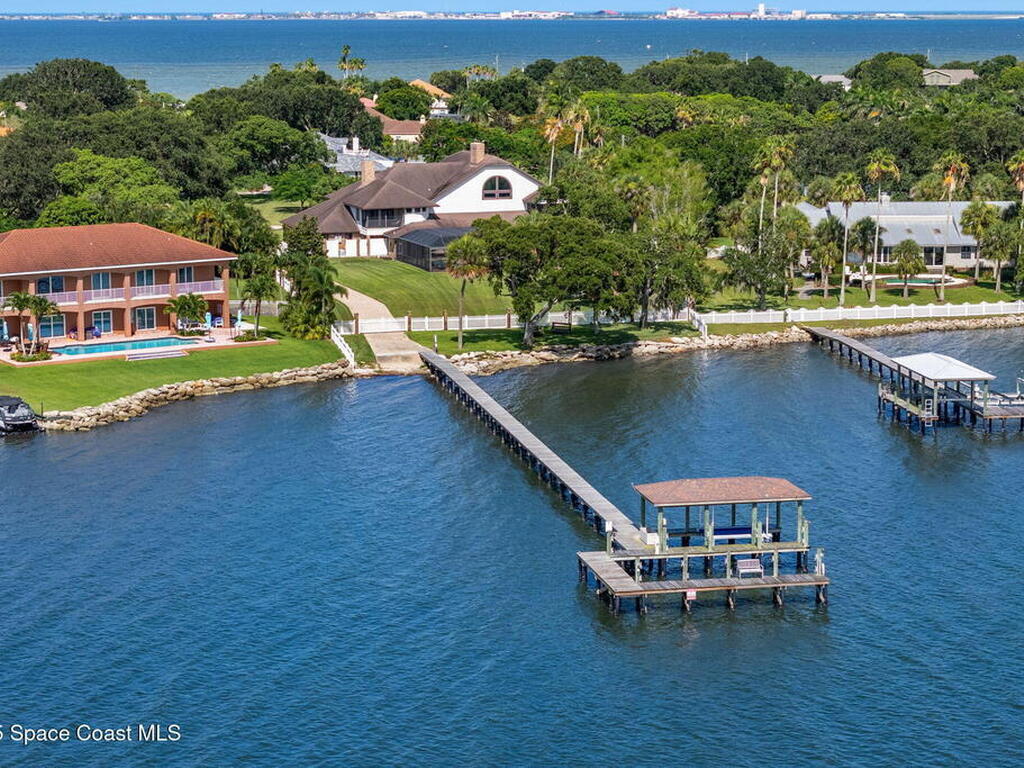 240 Utopia Circle, Merritt Island, FL 32952