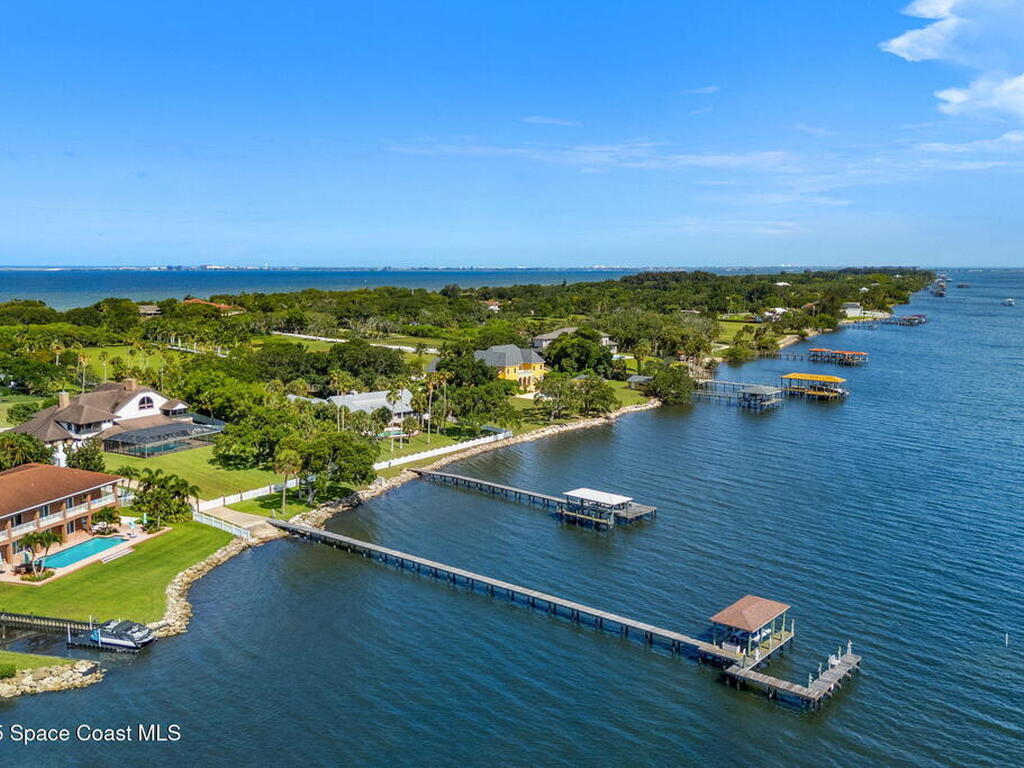 240 Utopia Circle, Merritt Island, FL 32952