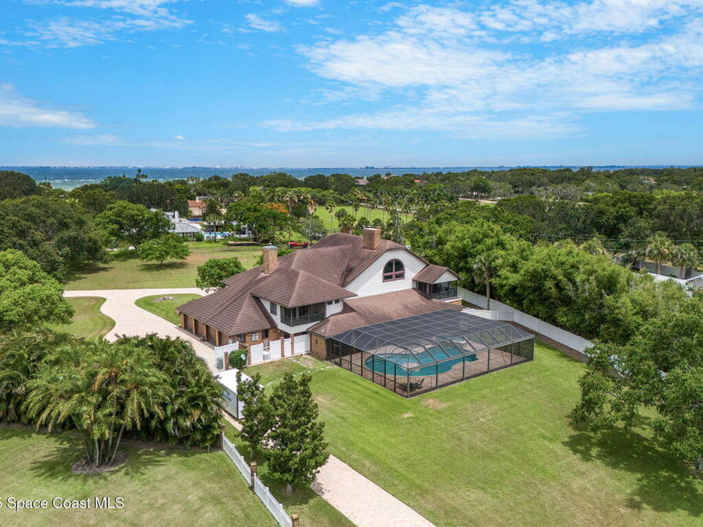 240 Utopia Circle, Merritt Island, FL 32952