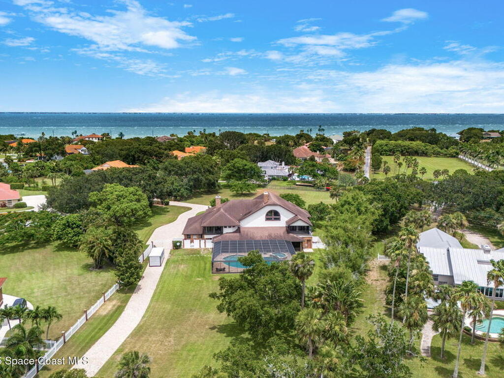 240 Utopia Circle, Merritt Island, FL 32952