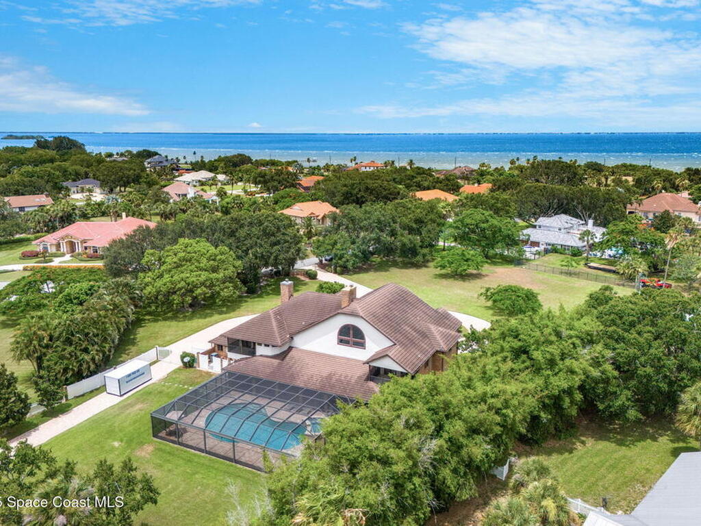 240 Utopia Circle, Merritt Island, FL 32952