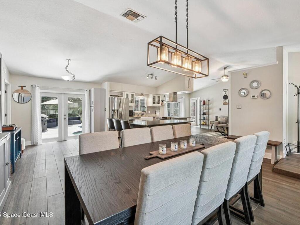 227 Holiday Lane, Winter Springs, FL 32708