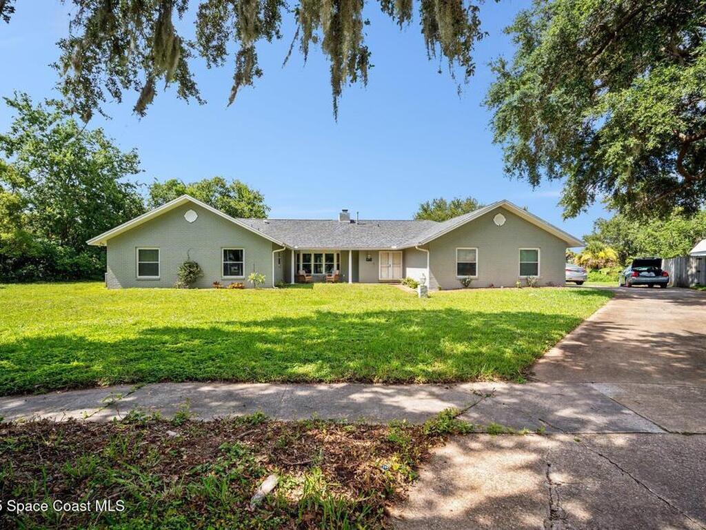 1980 London Town Lane, Titusville, FL 32796