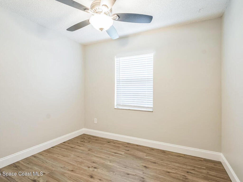 1811 Queen Palm Drive, Edgewater, FL 32132