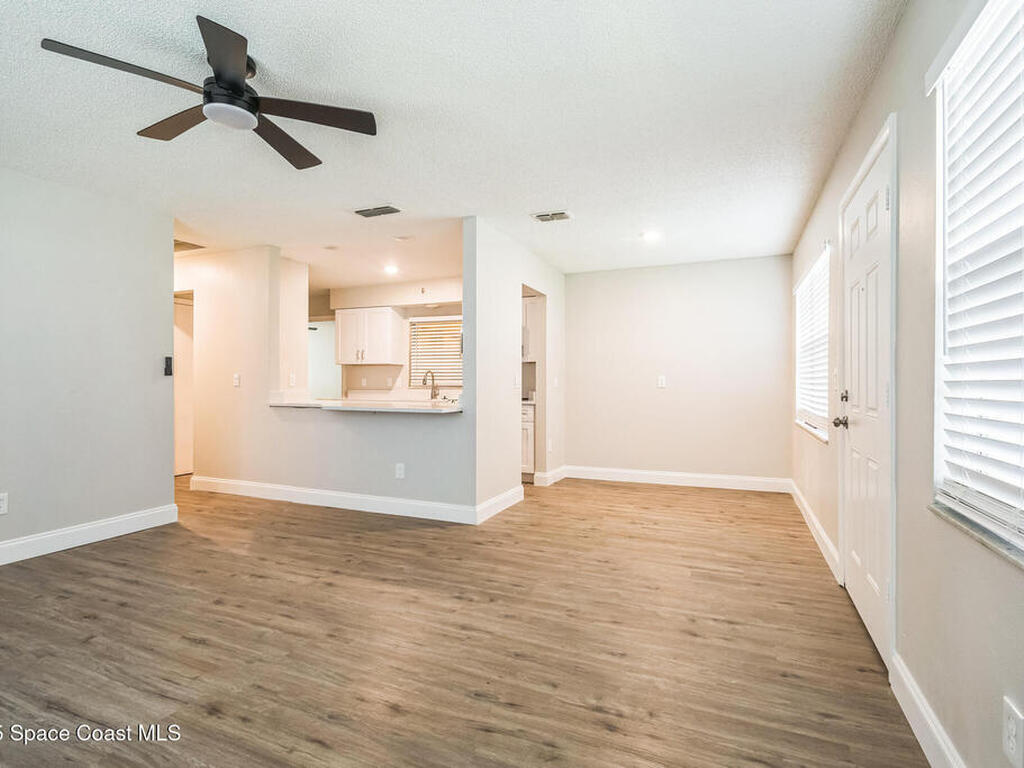 1811 Queen Palm Drive, Edgewater, FL 32132