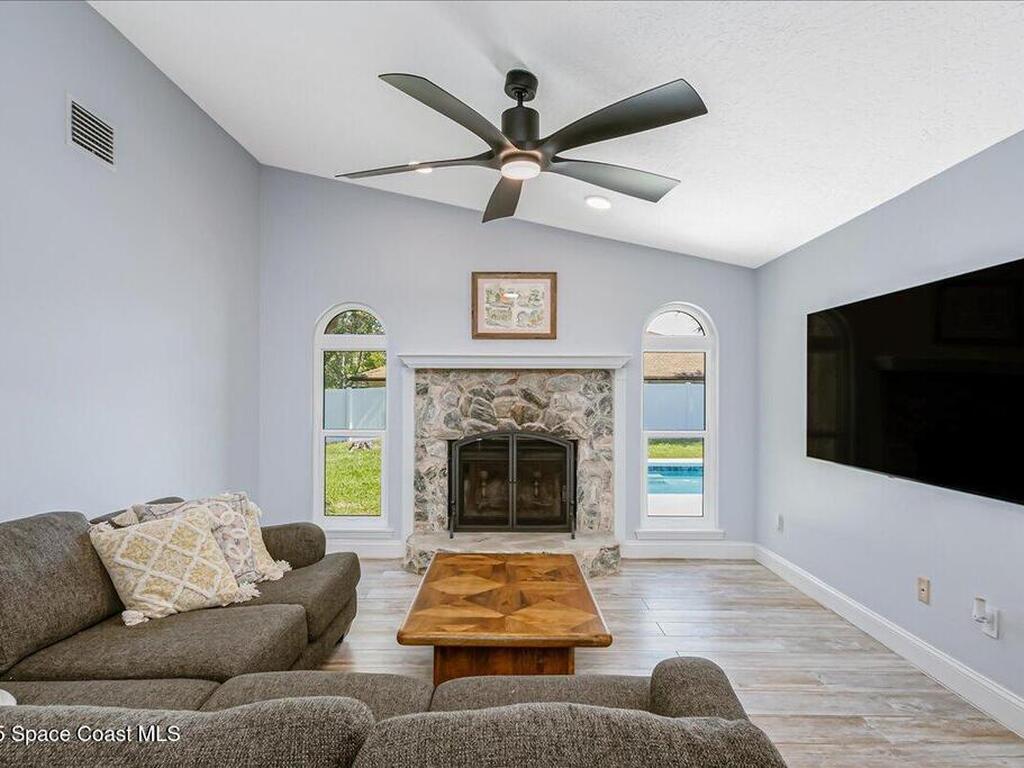 450 Monaco Drive, Indialantic, FL 32903