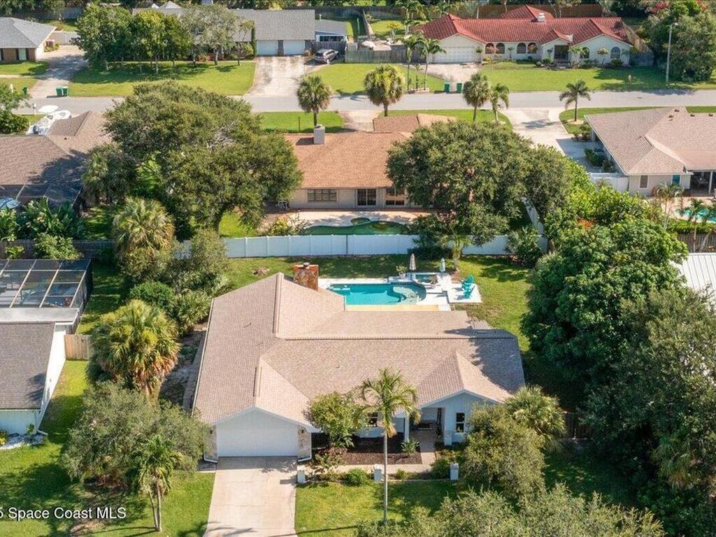 450 Monaco Drive, Indialantic, FL 32903