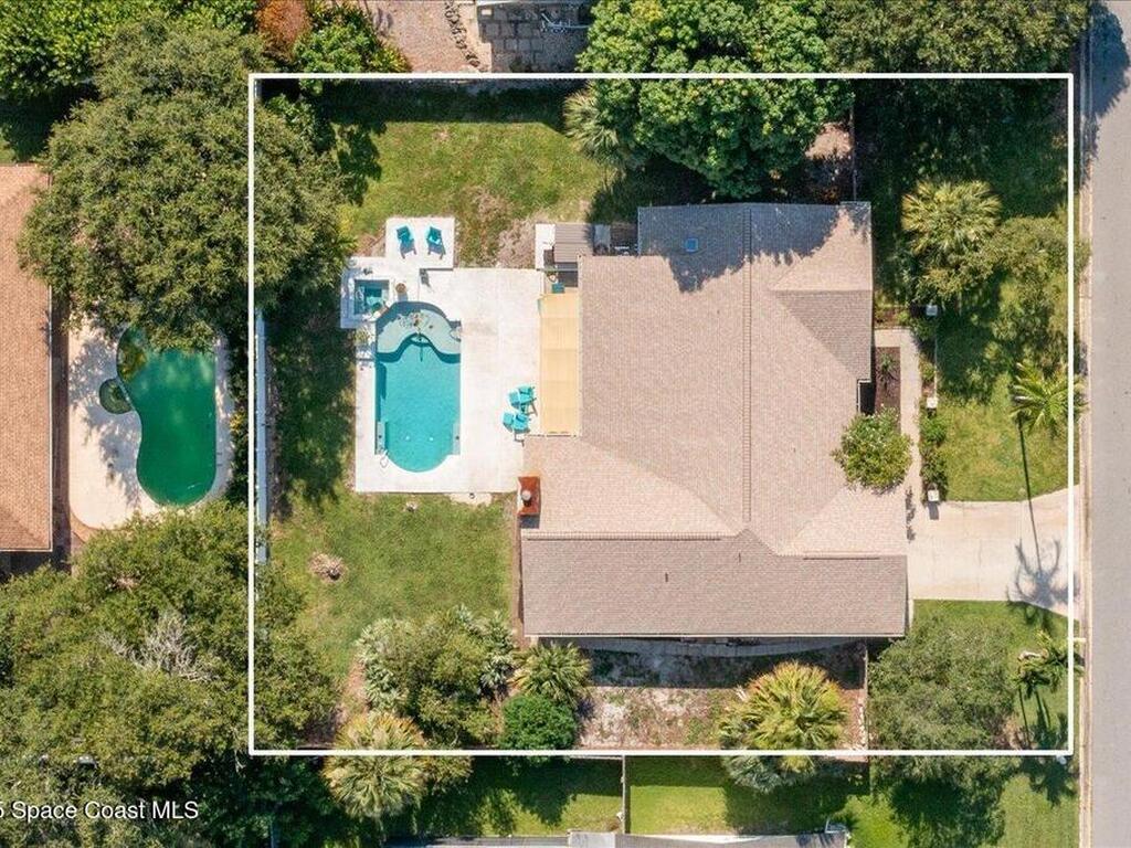 450 Monaco Drive, Indialantic, FL 32903