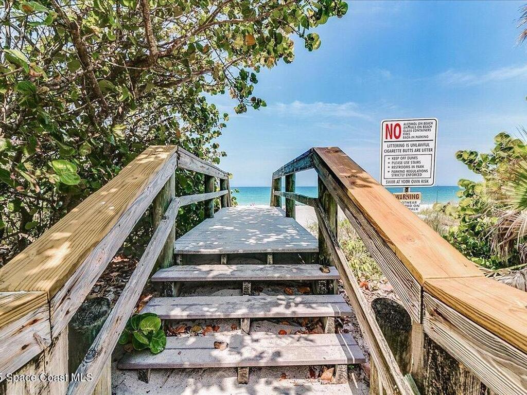 450 Monaco Drive, Indialantic, FL 32903