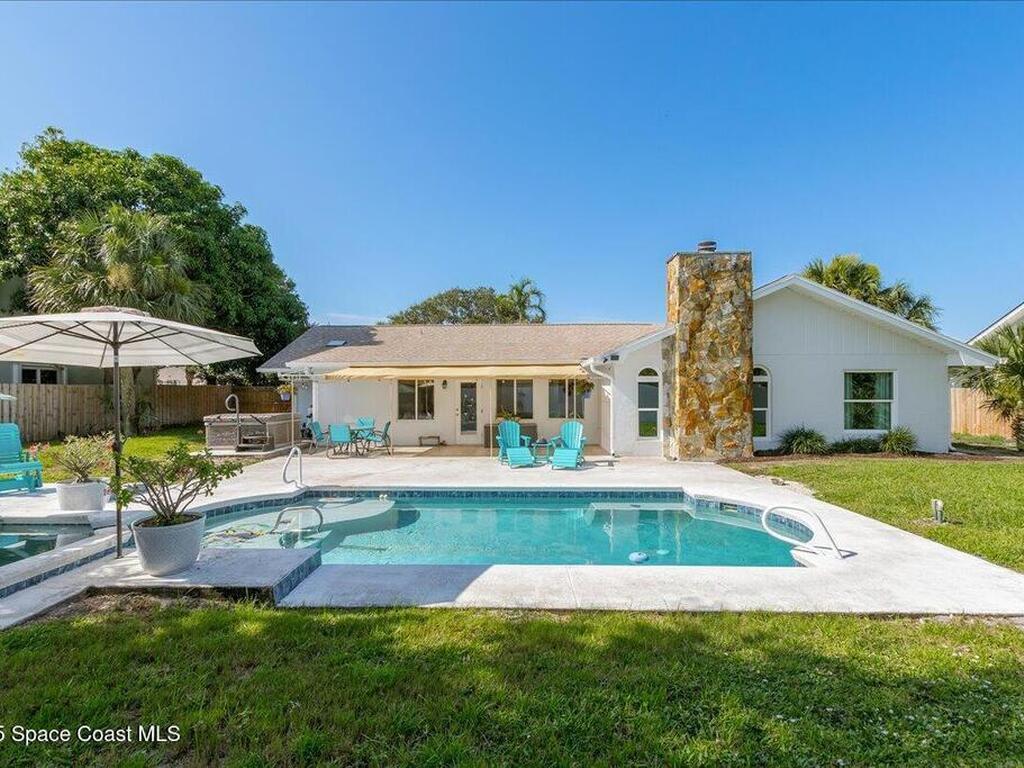 450 Monaco Drive, Indialantic, FL 32903