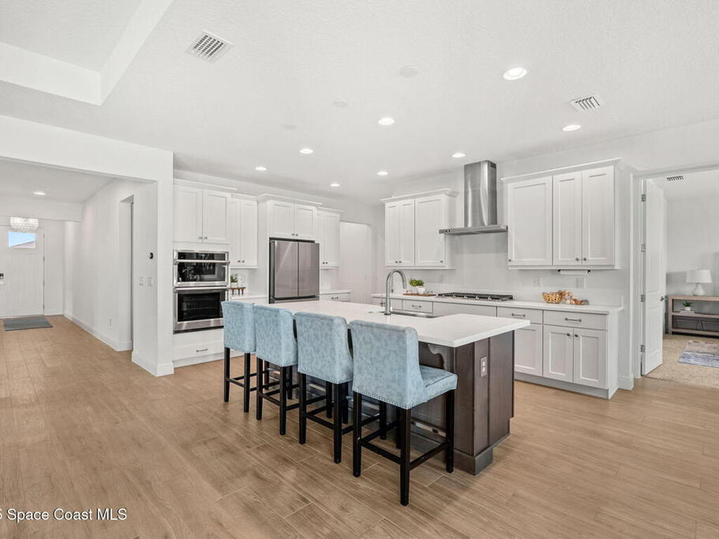 9374 Corvo Court, Melbourne, FL 32940