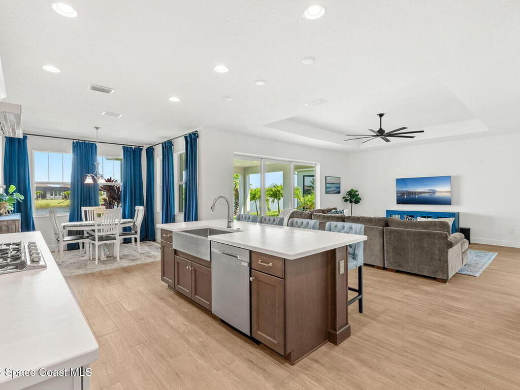 9374 Corvo Court, Melbourne, FL 32940