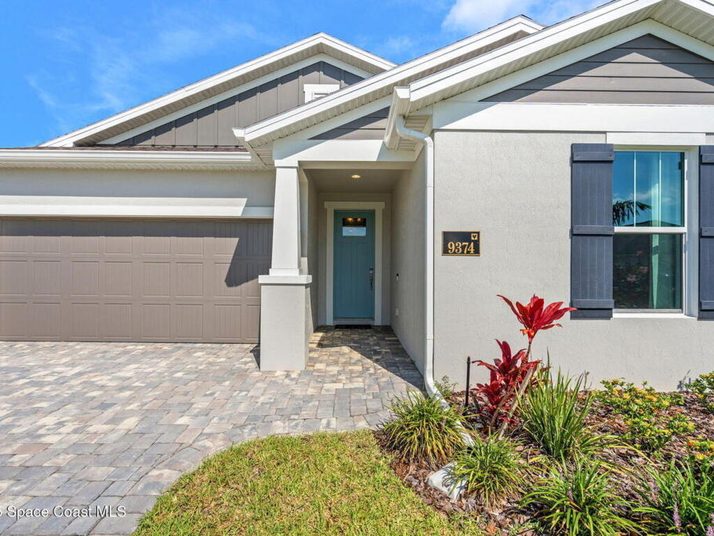 9374 Corvo Court, Melbourne, FL 32940